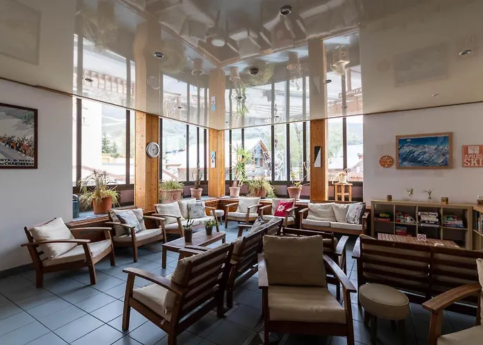 Des Neiges Ле-дез-Альп