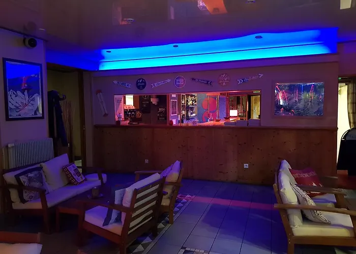 Отель Des Neiges